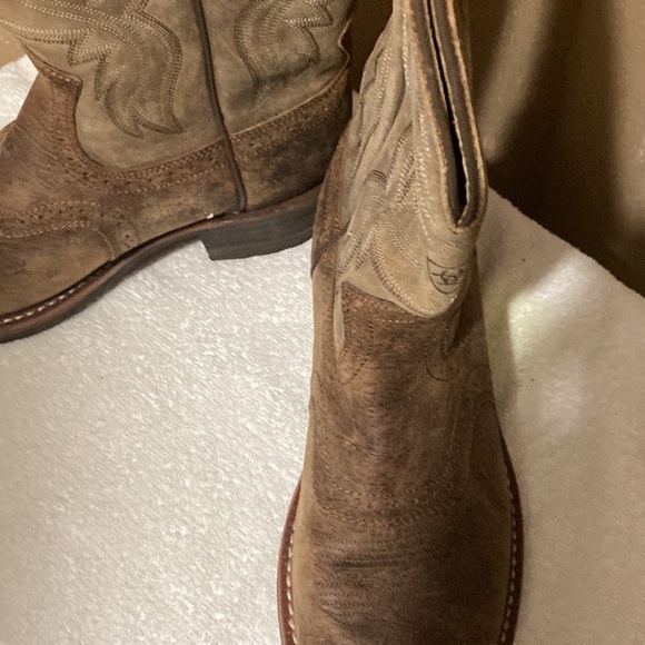 Mens Ariat Boots Sz10D(Fit like 11-11.5) - Picture 2 of 8